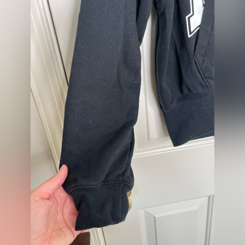 Nike Black Oversized Hoodie XS | Bold Arch Logo Pullover | Streetwear Essential - Picture 4 of 11